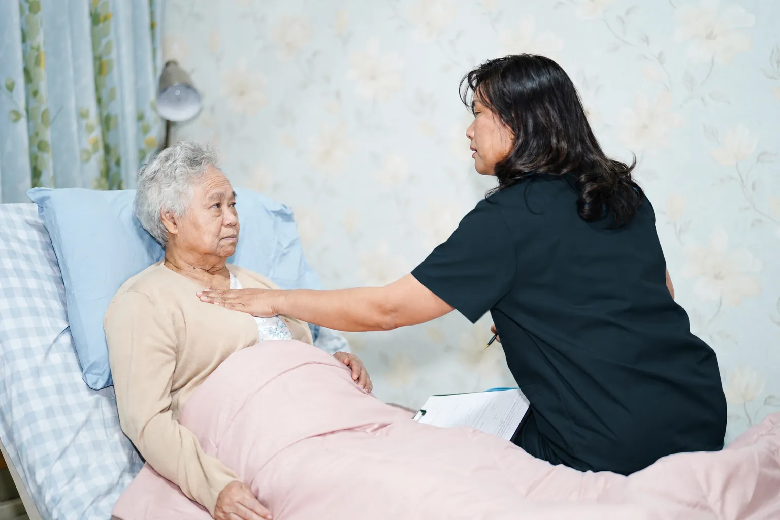 Post-Operative Home Care in Samoset, FL Post-Operative Home Care Samoset FL caregiver assisting senior with safe recovery at home